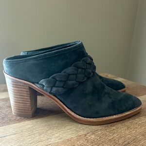 Dolce Vita Serla Mule black suede pointed toe size 7